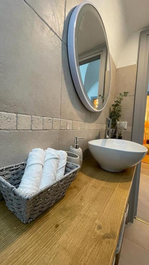 Le Petit Bijou Di Dolceacqua, Per Un Momento Romantico Extérieur photo